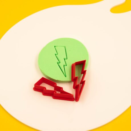 Vykrajovačka na šperky - Blesky 1, 2ks